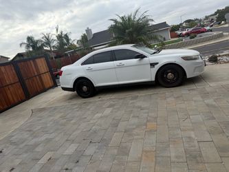 2013 Ford Taurus