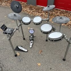 Simmon Electric Drum Set 