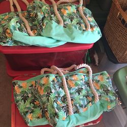 New Beach Bags 5.00 Each I Have 4