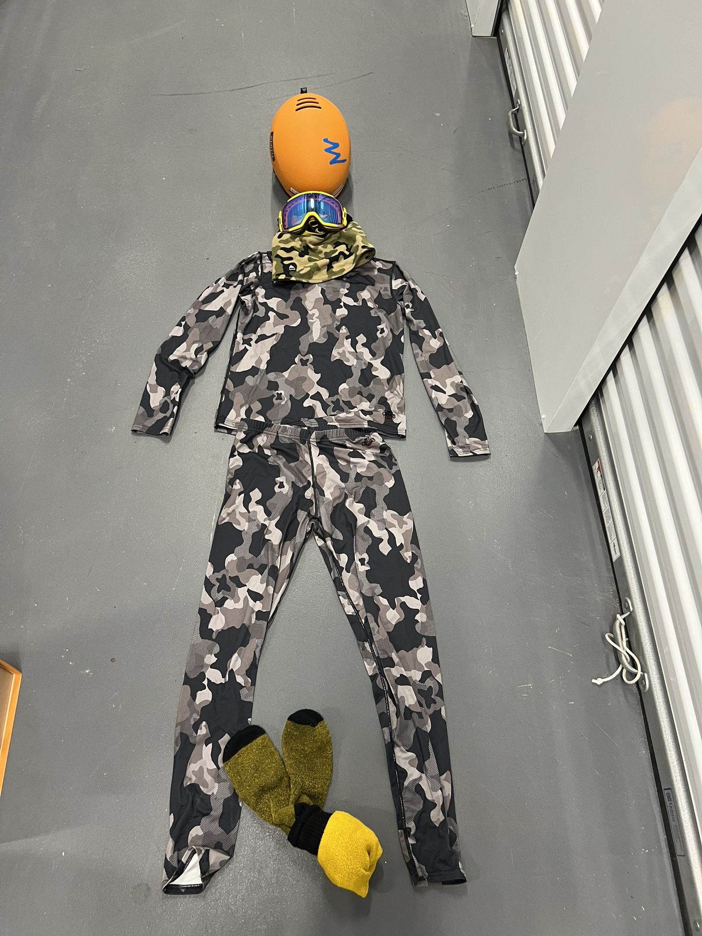 Snowboarding Set- Goggles, Helmet, Gloves Etc