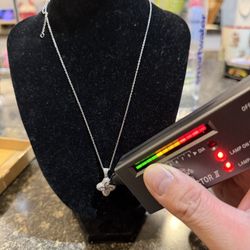 Moissanite Clover pendant/necklace