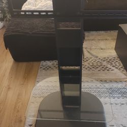 Compact TV Stand 