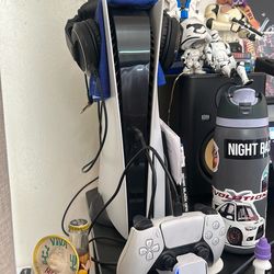 Ps5 disk with 4 games