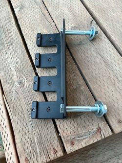 ROGUE VERTICAL BAR HANGER