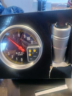 5" Electric Tachometer With Shift Light