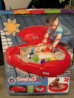 Crab sand box