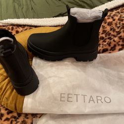 Boots Black