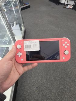 Nintendo Switch Lite. ASK FOR RYAN. #4(contact info removed)552-01