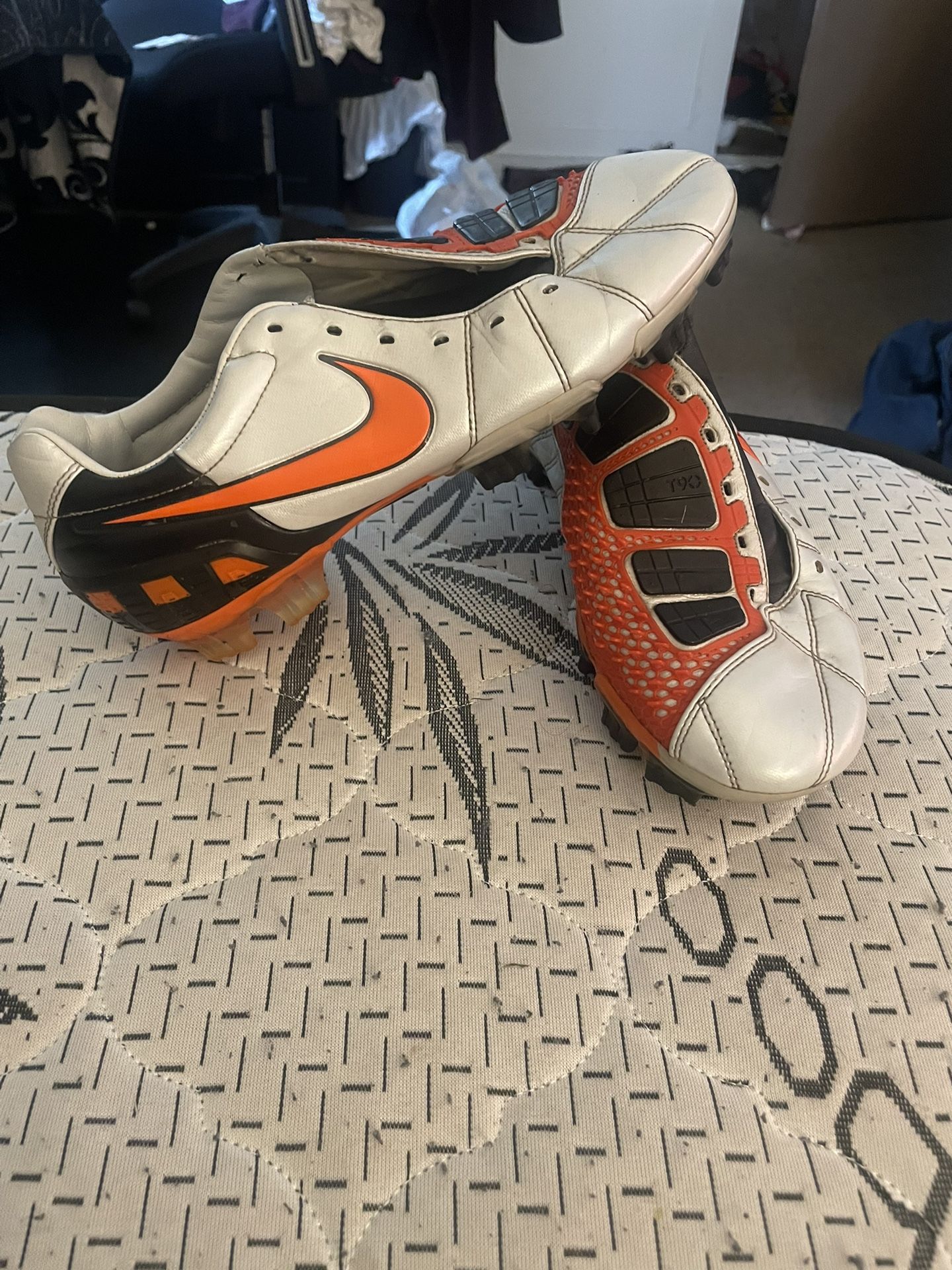 Nike Total90 Laser Size US8.5 (men)