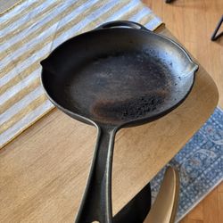 (FREE) Cast Iron Pan