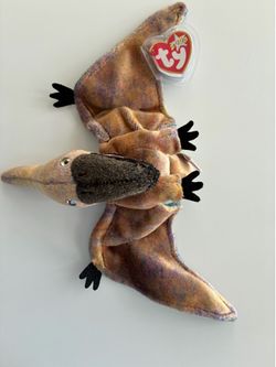 Swoop the Pterodactyl retired Beanie Baby