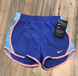 NEW Size 6 Nike girls shorts - $12!!