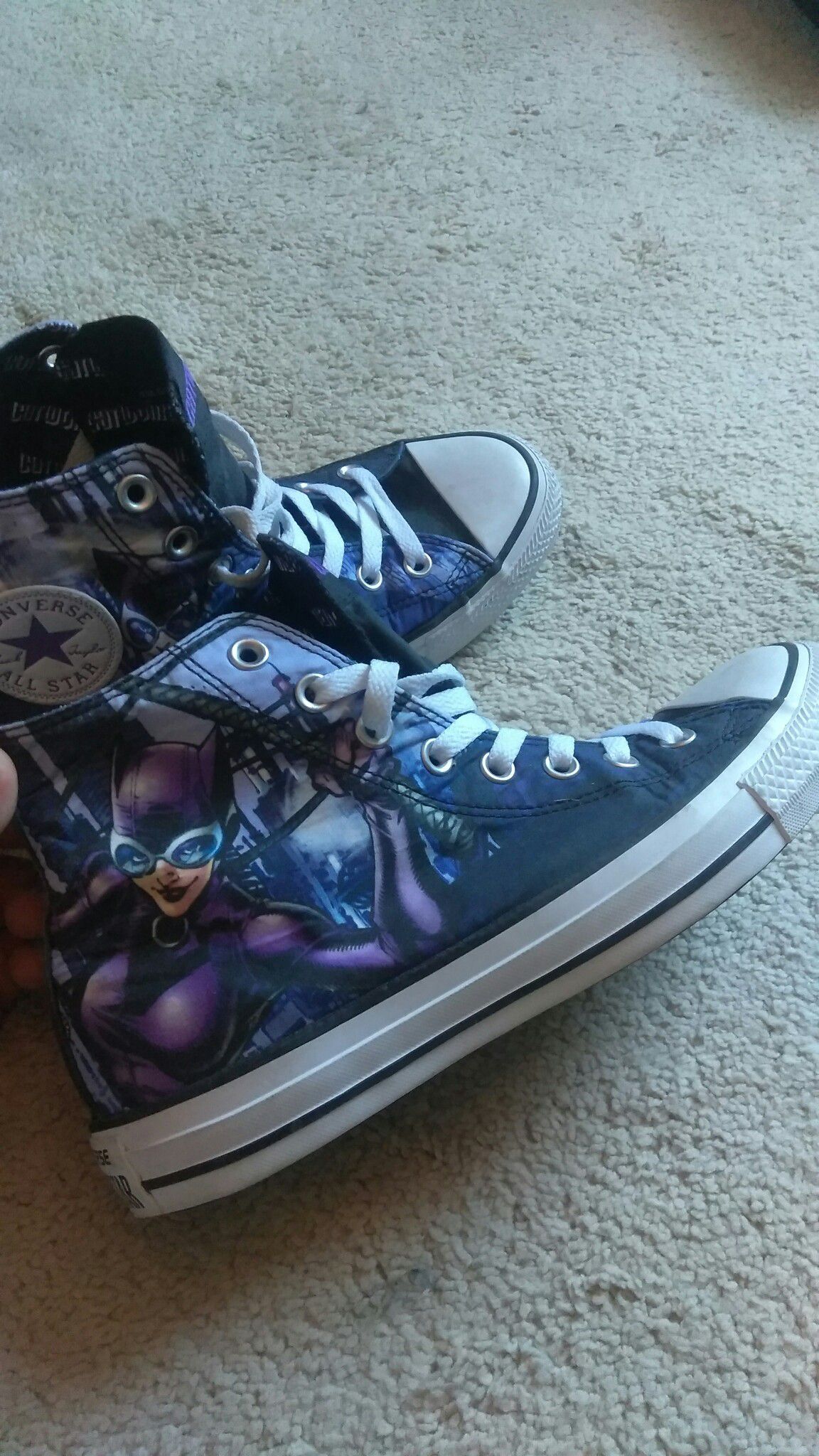 Tenis UNISEX Converse All ⭐Star CATWOMAN size Mensaje 7.5 Wo's 9.5