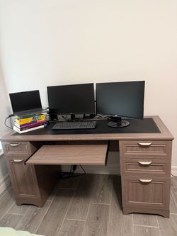 Office Desk