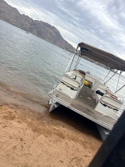 Play craft pontoon