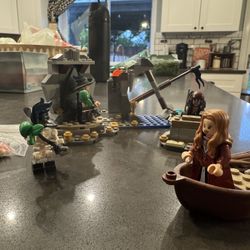 LEGO Pirates of The Caribbean Isla De Muerta 4181 100% Complete