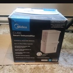 Midea Dehumidifier 