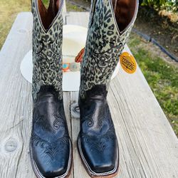 NEW 🐎 Corral  Circle G Shoes  Leopard Print Square Toe Cowgirl Boots 🌻 Size 9 1/2 ** $180