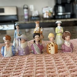 Vintage Avon Handmade Thimbles & Mini Mrs Albee Figurines 