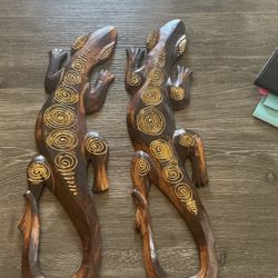Real Wooden Lizard Hanging Antiques 