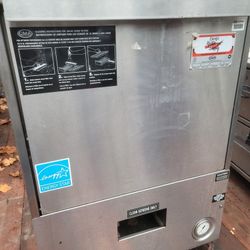 Commercial Dishwasher 