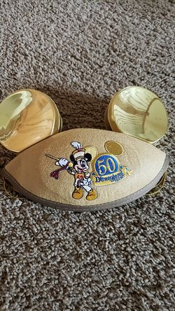 Disneyland gold mickey mouse ears