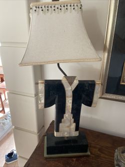 Vintage Marble Stone Brass Kimono Sculpture lamp Works and shade 