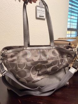 Coach Signature Tote Bag