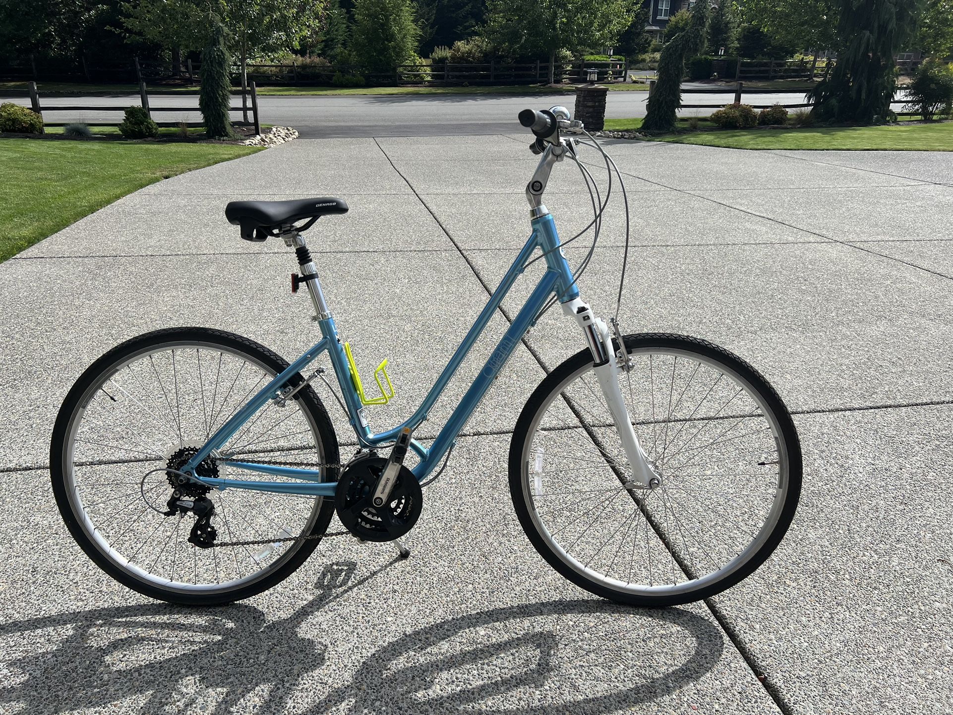 Giant Cypress DX Women’s Bike