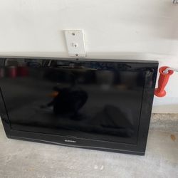 32 Inch Tv For $30