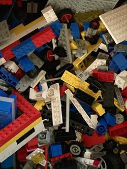 Over 10 pounds of vintage LEGO building bricks blocks toys No Mini Figures circa 1978 to 1982