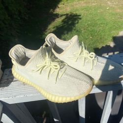 Yeezy Butters  Size 8