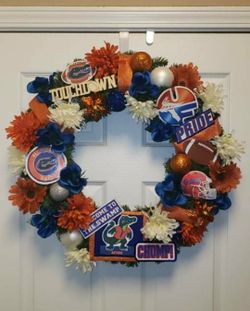 Gator Wreath
