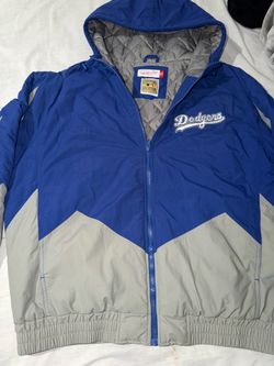 Dodger sweater