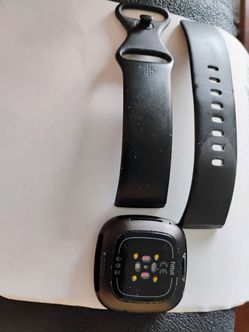 Versa 3 Fitbit, note watch does not charge