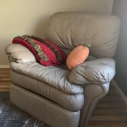 Recliner Lazy Boy chair