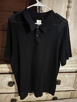 Gap t shirt