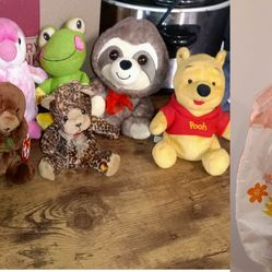 Small stuffed animals with bag