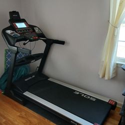 Sole F80 Treadmill 