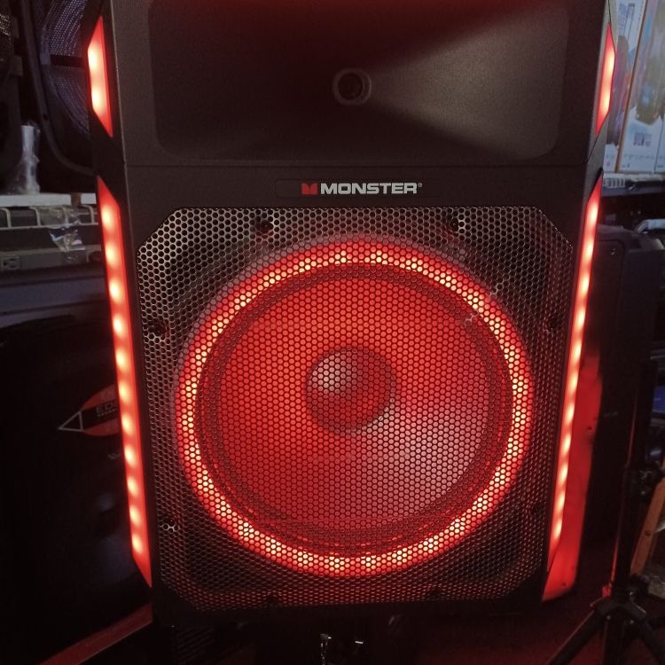 Lets Party.  Professional Dj Bluetooth Party Speakers By Monster.  Brand New 