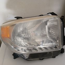 Toyota Tundra Lights