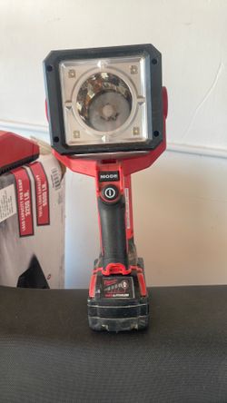 Milwaukee Red Litthium xc