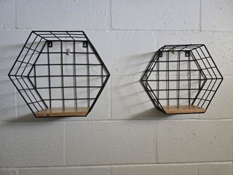 Geometric Metal Hanging Wall Decor