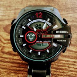 Diesel watch New battery.