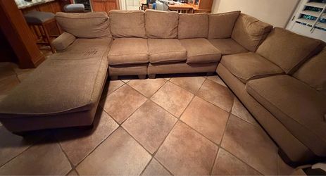 Sectional couch