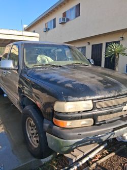 2000,CHEVROLET SILVERADO 2500 4X4 EXTRA~CAB LONG BED $2,700