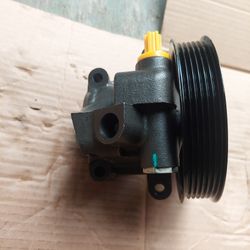 Power Steering Pump 