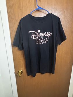“Disney Vibes” shirt