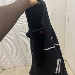 Black Nike Tech Small 