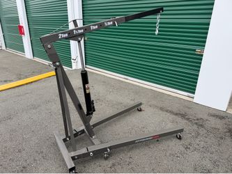 Harbor Freight Pittsburgh 2 ton engine hoist